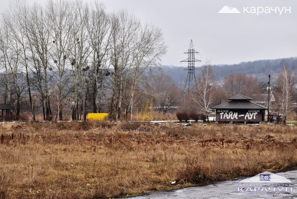 Район пляжу Тайм-аут у Святогірську. Фото з архіву Карачуна