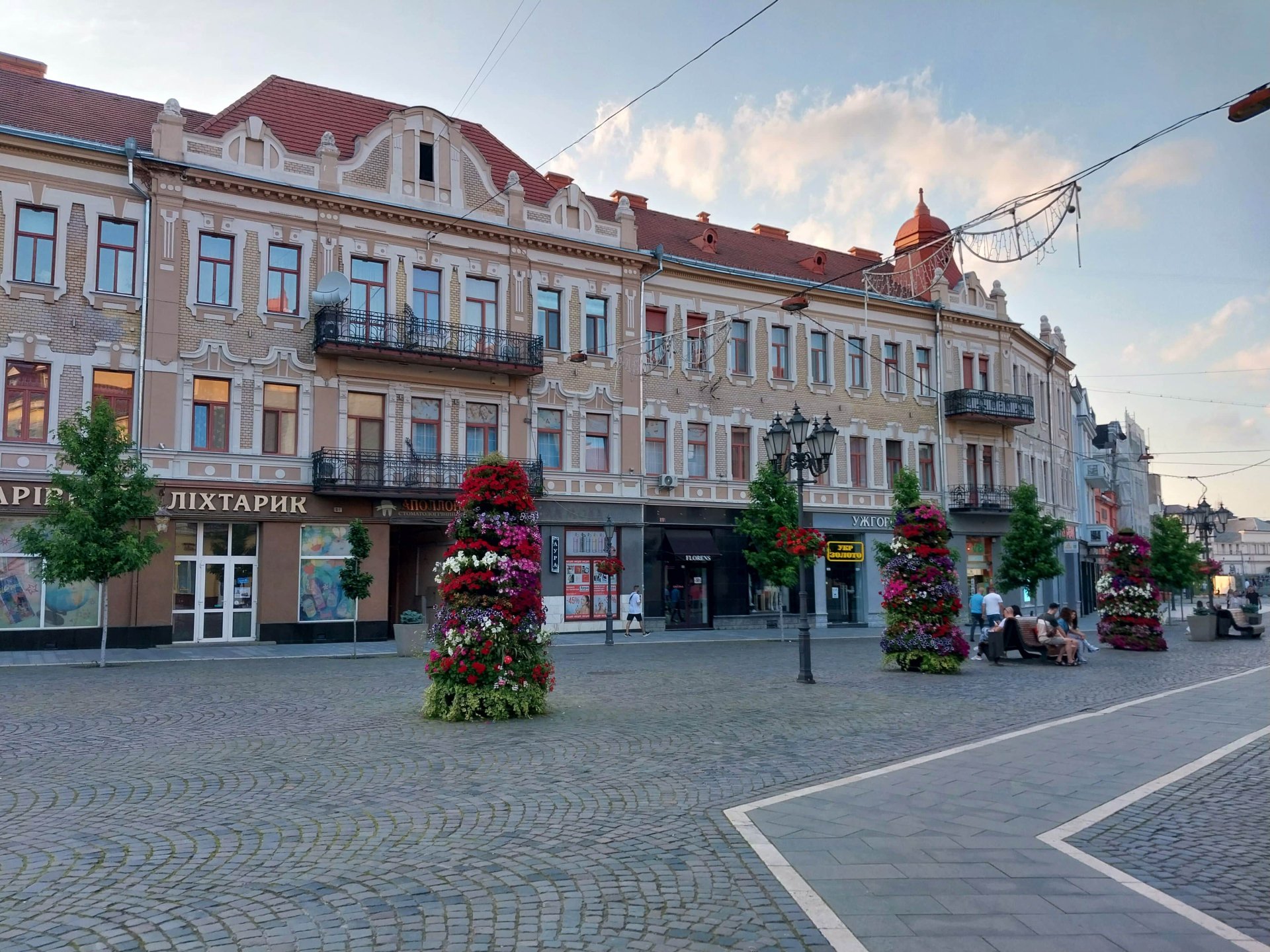 Реконструйована частина від площі Шандора Петефі до пішохідного мосту