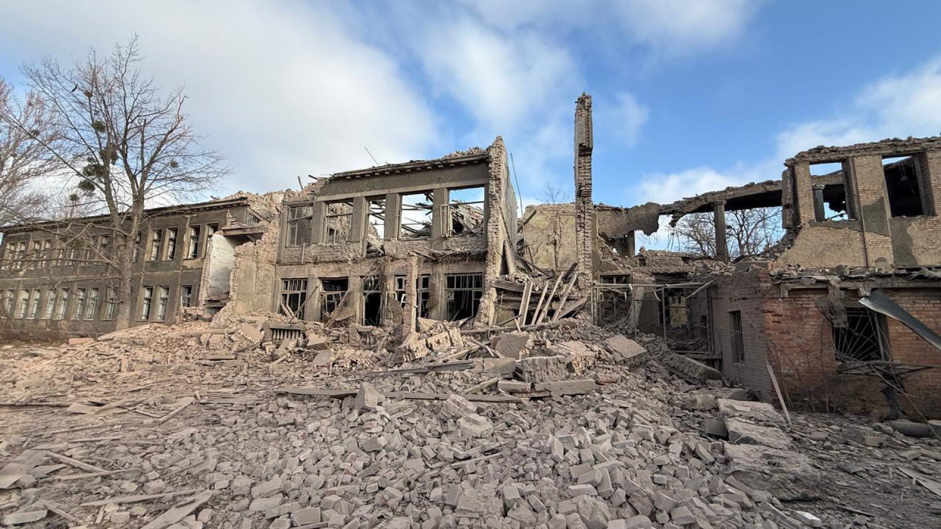 Обстріл у Слов'янську: фото наслідків