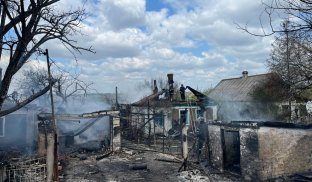 РФ обстріляла одне з міст Донецької області: троє людей загинули, є поранені РФ обстріляла одне з міст Донецької області: троє людей загинули, є поранені
