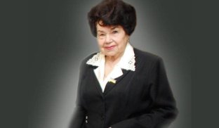 Почесна громадянка Слов’янська Олена Задорожня Не стало Почесної громадянки Слов’янська Олени Задорожньої