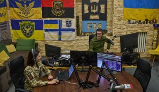 Голос оборони: як «Армія FM» стала радіостанцією для всіх українців Голос оборони: як «Армія FM» стала радіостанцією для всіх українців