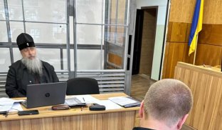 Намісник Святогірської лаври митрополит Арсеній у заслі суда Митрополиту Святогірської лаври Арсенію обрано запобіжний захід