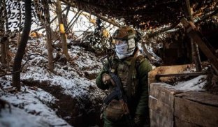Захід допомагає Росії розпочати наступальні операції Україні не вистачає озброєння