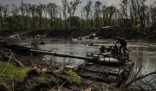 Росіяни тиснуть на Лиманському напрямку