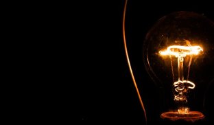 У понеділок відключення світла можливі протягом усієї доби