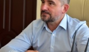 Мэр Славянска Вадим Лях: «Есть ощущение одной длинной недели, которая длится уже 111 дней подряд» Мэр Славянска Вадим Лях: «Есть ощущение одной длинной недели, которая длится уже 111 дней подряд»