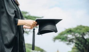 Зарахування на навчання у виші здійснюється в особливому порядку