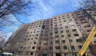 Авіаудар по Краматорську: зросла кількість поранених, є багато руйнувань Авіаудар по Краматорську: зросла кількість поранених, є багато руйнувань