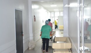 Лікарня у Слов'янську Медпрацівники у Слов'янську отримують подяки