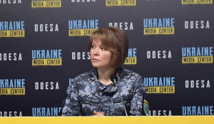 Начальниця об’єднаного координаційного пресцентру сил оборони Півдня Наталя Гуменюк Ворог відчуває снарядний голод