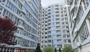 «У нас зараз усі квартири по два мільйона»: як житлові ваучери створили бум на ринку нерухомості