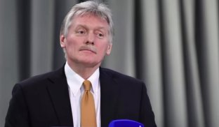 Кремль хоче, щоб Зеленський скасував заборону на контакти з РФ Кремль хоче, щоб Зеленський скасував заборону на контакти з РФ