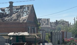 Наслідки обстрілу Олексієво-Дружківки Росіяни скинули бомбу на Краматорський район
