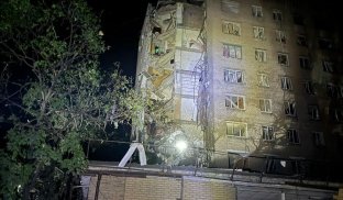 Зруйнована багатоповерхівка на Донеччині Росіяни продовжуть бити по Донецькій області