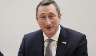 Чернишов: Україна готова дати роботу із бронюванням від мобілізації чоловікам, які перебувають за кордоном Чернишов: Україна готова дати роботу із бронюванням від мобілізації чоловікам, які перебувають за кордоном