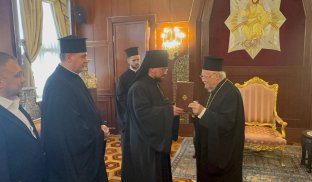 Єпископ зі Слов’янська очолив делегацію, яка виконала почесну місію у Стамбулі