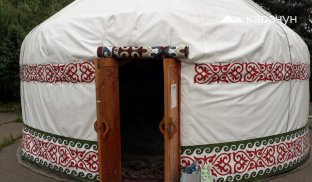 Тут можна пригоститися чаєм, поспілкуватися