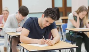 Відстрочка від мобілізації: чи призивають студентів та аспірантів Відстрочка від мобілізації: чи призивають студентів та аспірантів