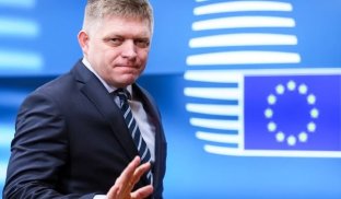 У Словаччині заявили, що готові провести саміт миру у себе і пропонували це Путіну У Словаччині заявили, що готові провести саміт миру у себе і пропонували це Путіну