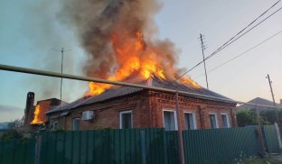 З вечора Слов’янськ чотири рази потрапив під обстріл