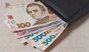 Хто може отримати грошову допомогу Українці зможуть отримати грошову допомогу
