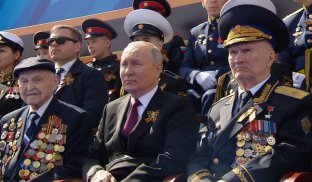 Путін, схоже, сповнений рішучості виснажити країну Зеленський вважає, що Росія сама є крихкою