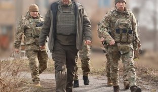 Головнокомандувач ЗСУ Олександр Сирський відвідав напрямок активних бойових дій На інших ділянках фронту активність ворога помітно стала нижчою
