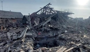 Наслідки російських обстрілів Окупанти вбили двох мирних жителів Донецької області