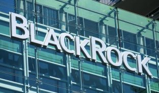 Одна з найбільших інвесткомпаній світу призупинила переговори щодо фонду для України — Bloomberg