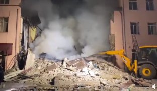 Наслідки удару по Слов'янську Слов'янськ зазнав обстрілу