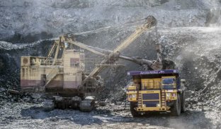 Угода про корисні копалини виглядає так, ніби Україна має сплачувати довічні репарації США — The Washington Post Угода про корисні копалини виглядає так, ніби Україна має сплачувати довічні репарації США — The Washington Post