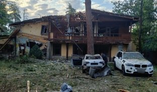 У Святогірську під удар потрапила база відпочинку: фото