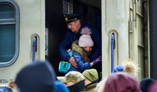 Евакуація з Донеччини на Рівненщину