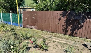 Зранку 18 серпня росіяни обстріляли місто з артилерії — поцілили у приватний будинок. Мирноград під вогнем російських військ