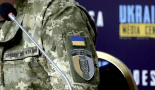 Бронь від мобілізації від Кабміну отримали працівники відомої букмекерської контори та Glovo Бронь від мобілізації від Кабміну отримали працівники відомої букмекерської контори та Glovo