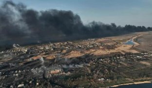 російські війська наразі перегруповуються та проводять зачистку в окупованій Авдіївці Українські війська відійшли на нову лінію оборони