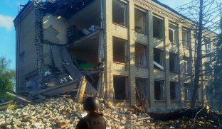 По Святогірську росіяни випустили 7 ракет С-300