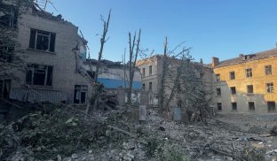 Які наслідки обстрілу Слов'янська та інших населених пунктів на Донеччині  Які наслідки обстрілу Слов'янська та інших населених пунктів на Донеччині