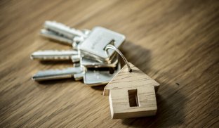 Продаж житла у новобудовах України відновився лише частково Що може спровокувати дефіцит нових квартир