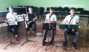 Студенти Бахмутського коледжу культури і мистецтв Бахмутський фаховий коледж культури і мистецтв виїхав на Хмельниччину