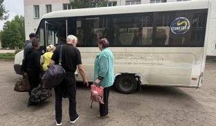 З Слов’янська вирушив перший евакуаційний рейс до Харкова