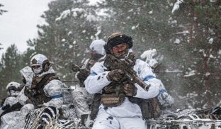 Не можна робити росіянам ще один подарунок під вибори Російська розвідка боєм під Роботиним вказує, що плацдарм треба підсилювати