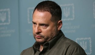 Керівник Офісу президента Андрій Єрмак Можливі переговори з Росією не обговорюються