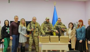 Працівники Слов’янської МВА передали захисникам чергову партію FPV дронів Працівники Слов’янської МВА передали захисникам чергову партію FPV дронів
