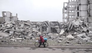 ЗСУ утримують оборону за кілометр від Мирнограда: 5 тисяч мешканців не покидають місто ЗСУ утримують оборону за кілометр від Мирнограда: 5 тисяч мешканців не покидають місто