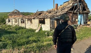 У Слов’янську під удар потрапили нежитлові приміщення У Слов’янську під удар потрапили нежитлові приміщення