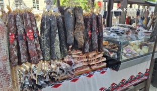 На «Козацькому подвір’ї» ветерана з Донеччини можна знайти продукцію на будь-який смак