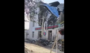 У центрі Слов’янська зруйновано будівлю лікарні: де ще зафіксовано прильоти