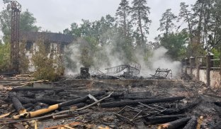 Святогірськ потрапив під обстріл: пошкоджено будинки Святогірськ потрапив під обстріл: пошкоджено будинки